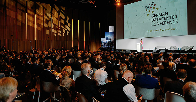 GDA-Vorstandsvorsitzende Anna Klaft eröffnet die German Datacenter Conference 2023